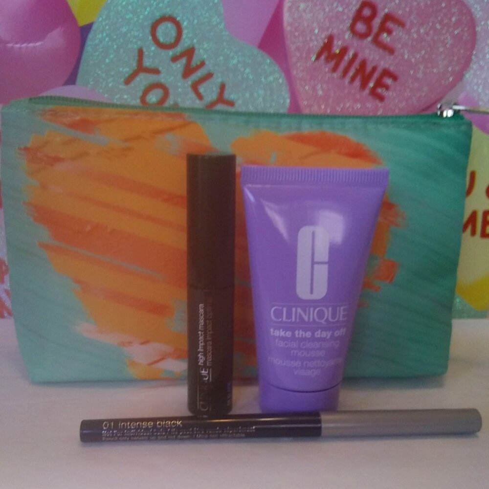 Clinique Makeup Bag /w Gift Set- Quickliner, Mascara, Cleanser- NWT